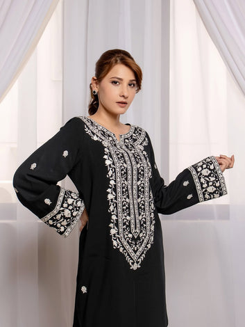ZOUQ WHITE EMBROIDERED 2-PIECE